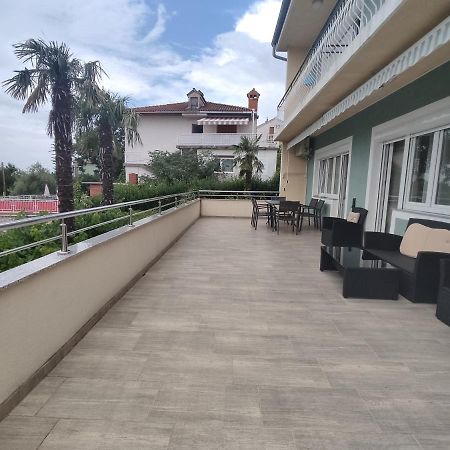 Superior, Vorgesetzter Apartments Palma 2 Badezimmer, Sandy Beach Sea View Crikvenica Zewnętrze zdjęcie
